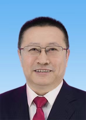 徐 軍